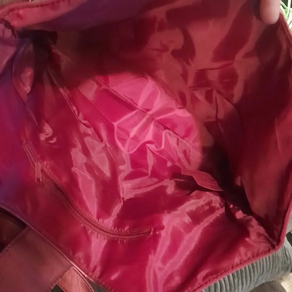 🤠NWOT Elizabeth Arden Handbag - Picture 3 of 8
